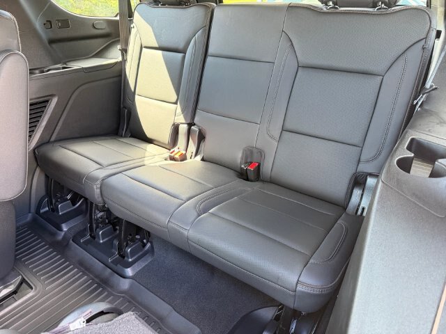 Used 2022 Chevrolet Tahoe High Country AWD/4WD image 15