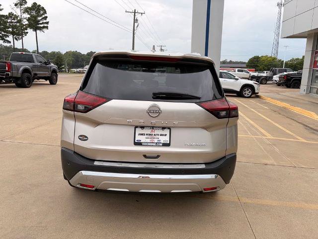 Used 2023 Nissan Rogue Platinum w/ Platinum Premium Package FWD image 3