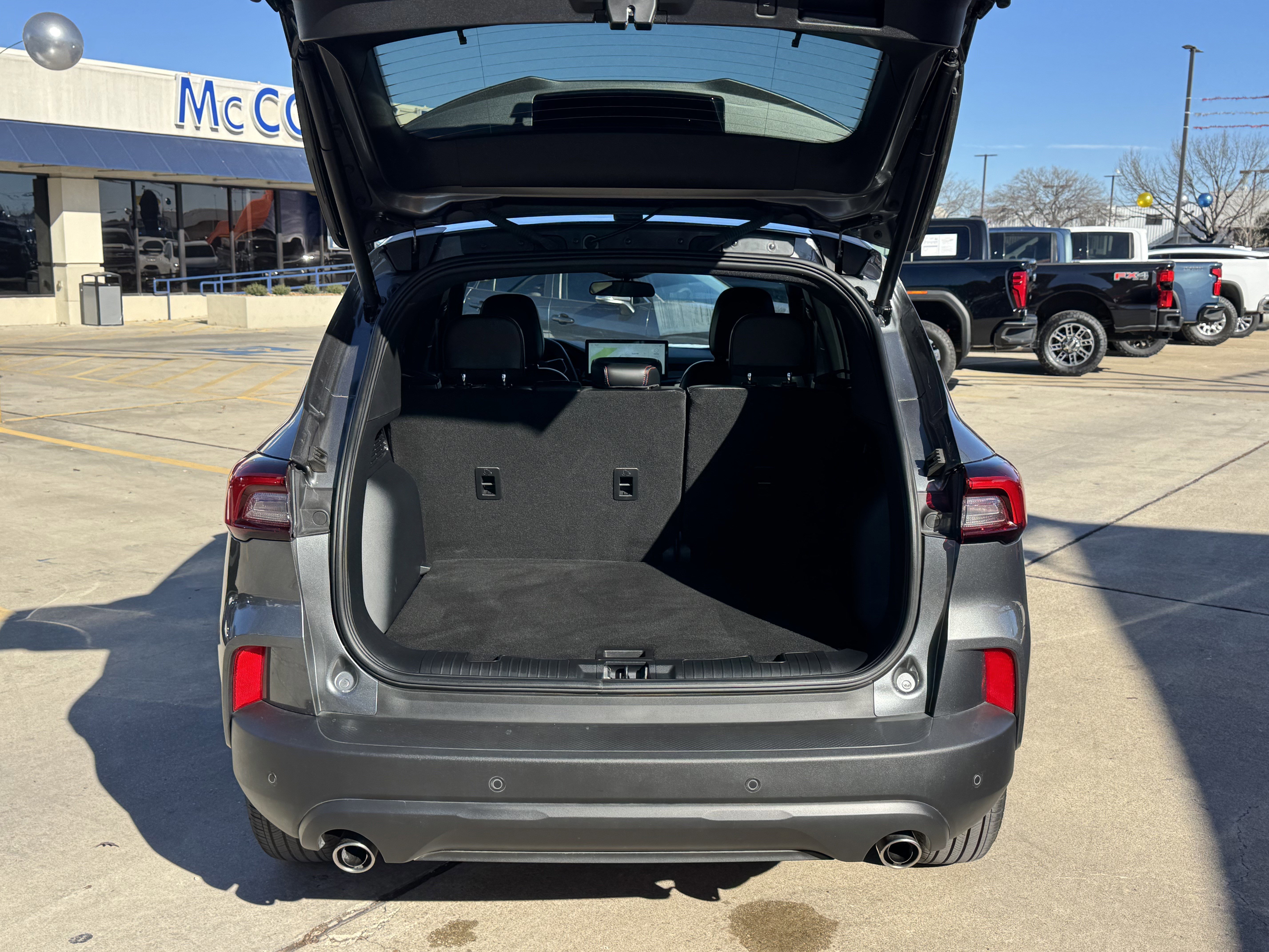 Certified 2025 Ford Escape ST-Line w/ Tech Pack #1 image 10