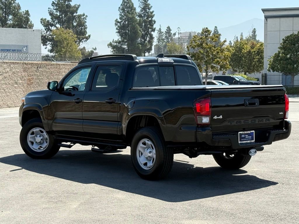 Used 2023 Toyota Tacoma SR image 5