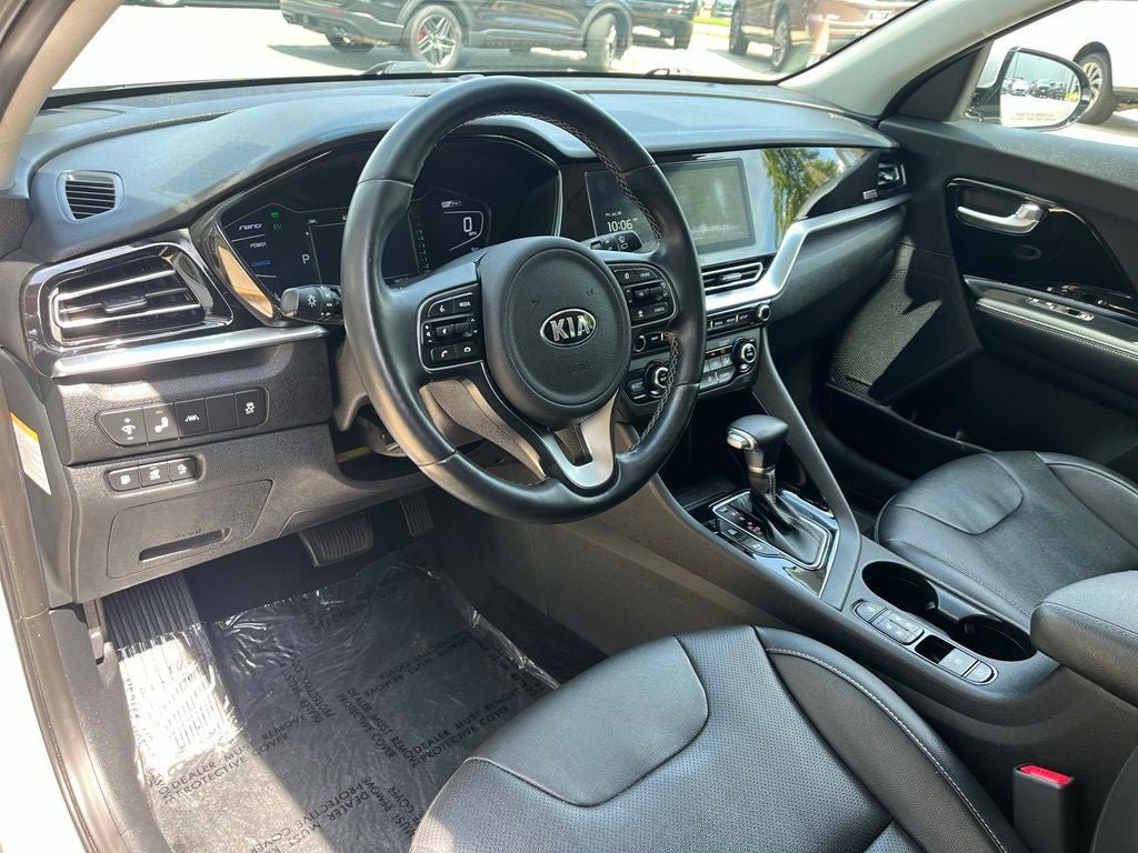Used 2020 Kia Niro EX Premium FWD image 22