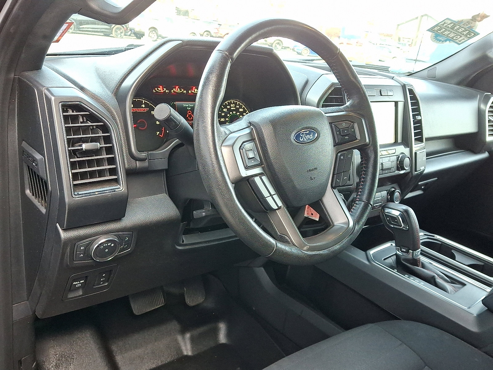 Certified 2019 Ford F150 XLT w/ Equipment Group 302A Luxury image 17