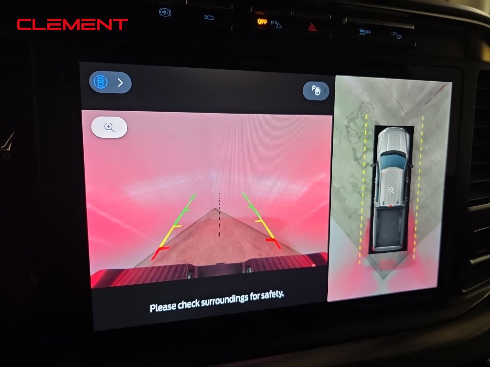 Certified 2023 Ford F450 Platinum w/ FX4 Off-Road Package image 20