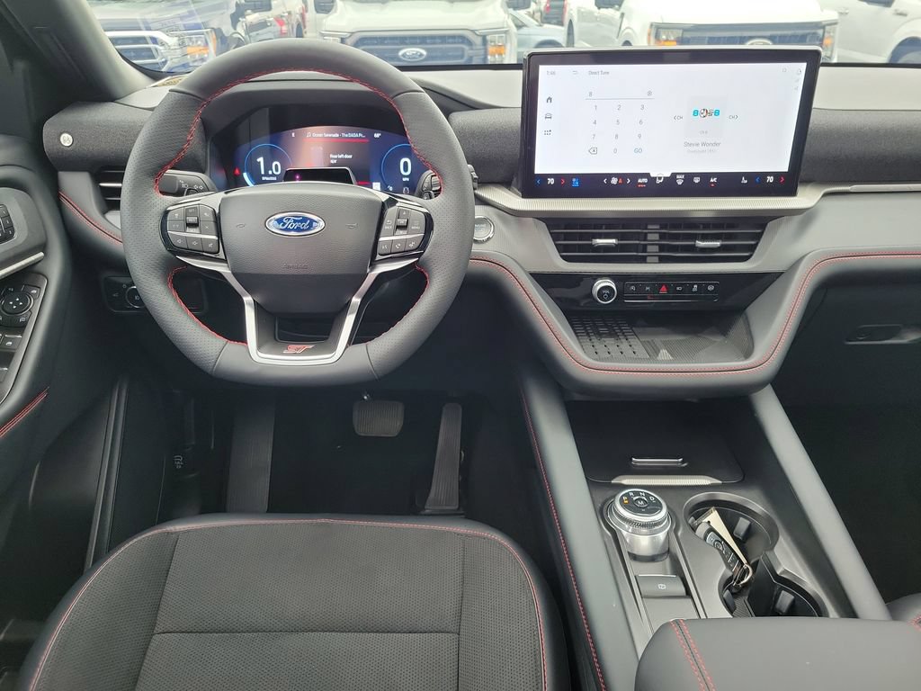 Certified 2025 Ford Explorer ST AWD/4WD image 12