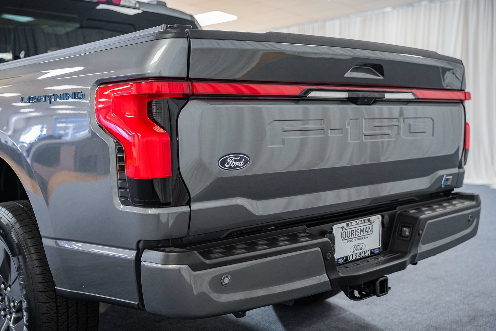 Certified 2025 Ford F150 Lightning Lariat AWD/4WD image 6