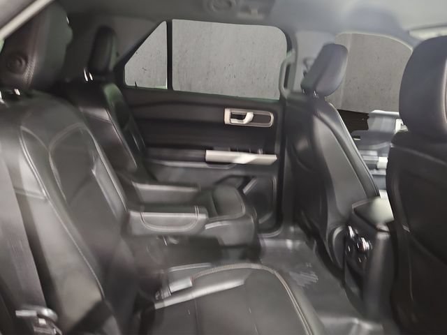 Certified 2020 Ford Explorer XLT w/ Equipment Group 202A AWD/4WD image 21
