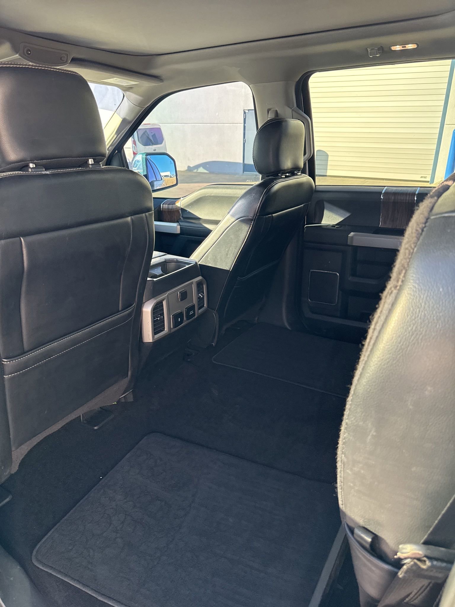Certified 2019 Ford F150 Lariat image 6