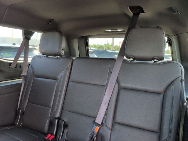 Used 2023 Chevrolet Suburban LT AWD/4WD image 15