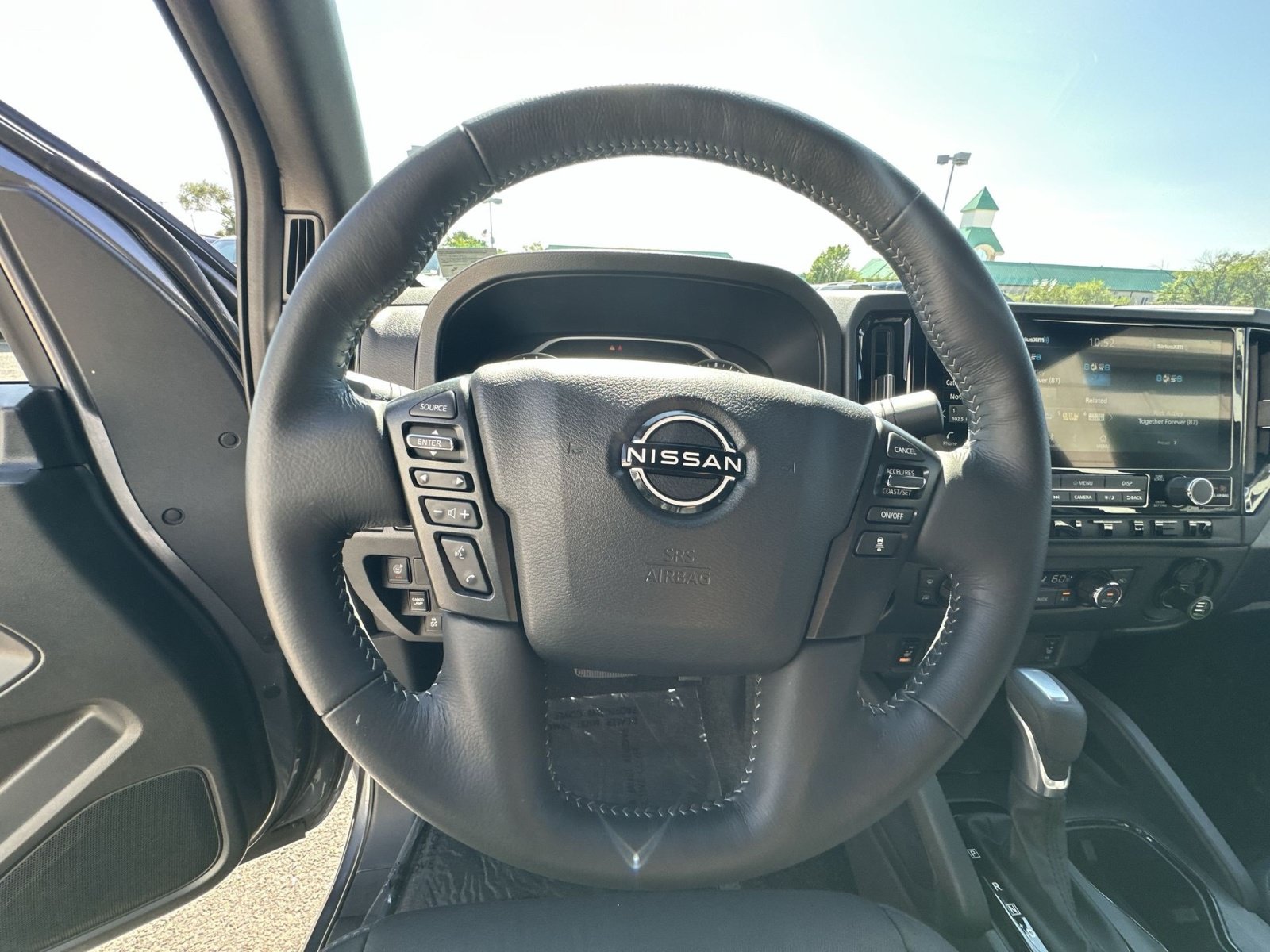 Used 2026 Nissan Frontier SV w/ SV Convenience Package AWD/4WD image 17