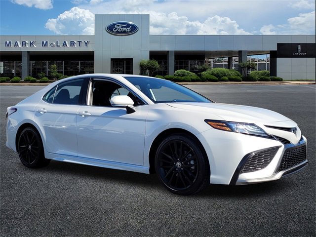 Used 2024 Toyota Camry XSE image 7