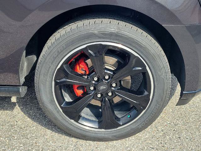 Certified 2024 Ford Expedition Limited RWD image 7