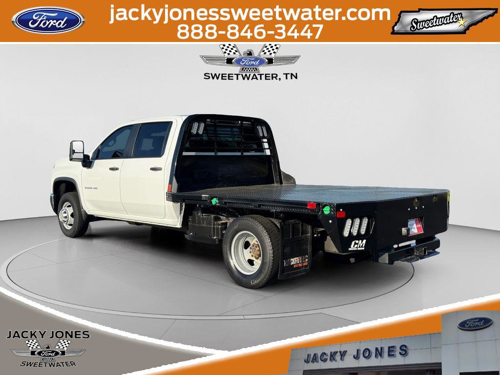 Used 2024 Chevrolet Silverado 3500 W/T w/ WT Convenience Package image 3