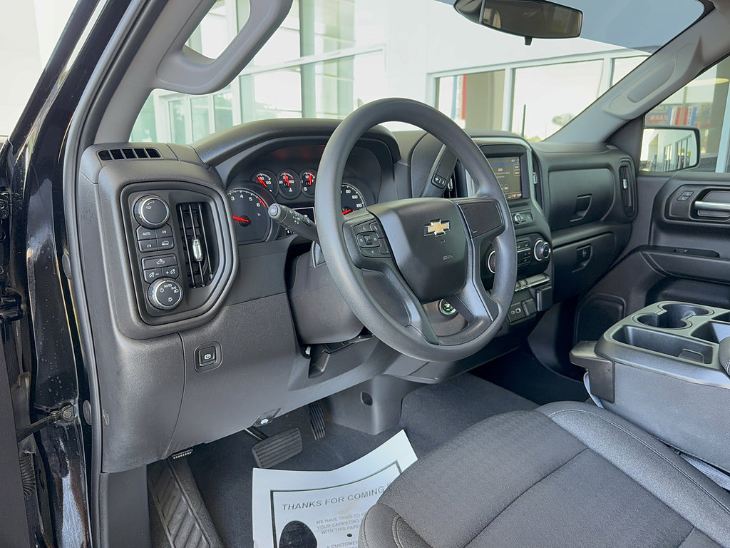 Used 2024 Chevrolet Silverado 1500 Custom AWD/4WD image 11