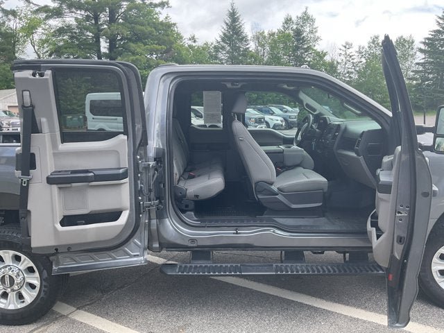 Certified 2022 Ford F250 XL w/ STX Appearance Package AWD/4WD image 32