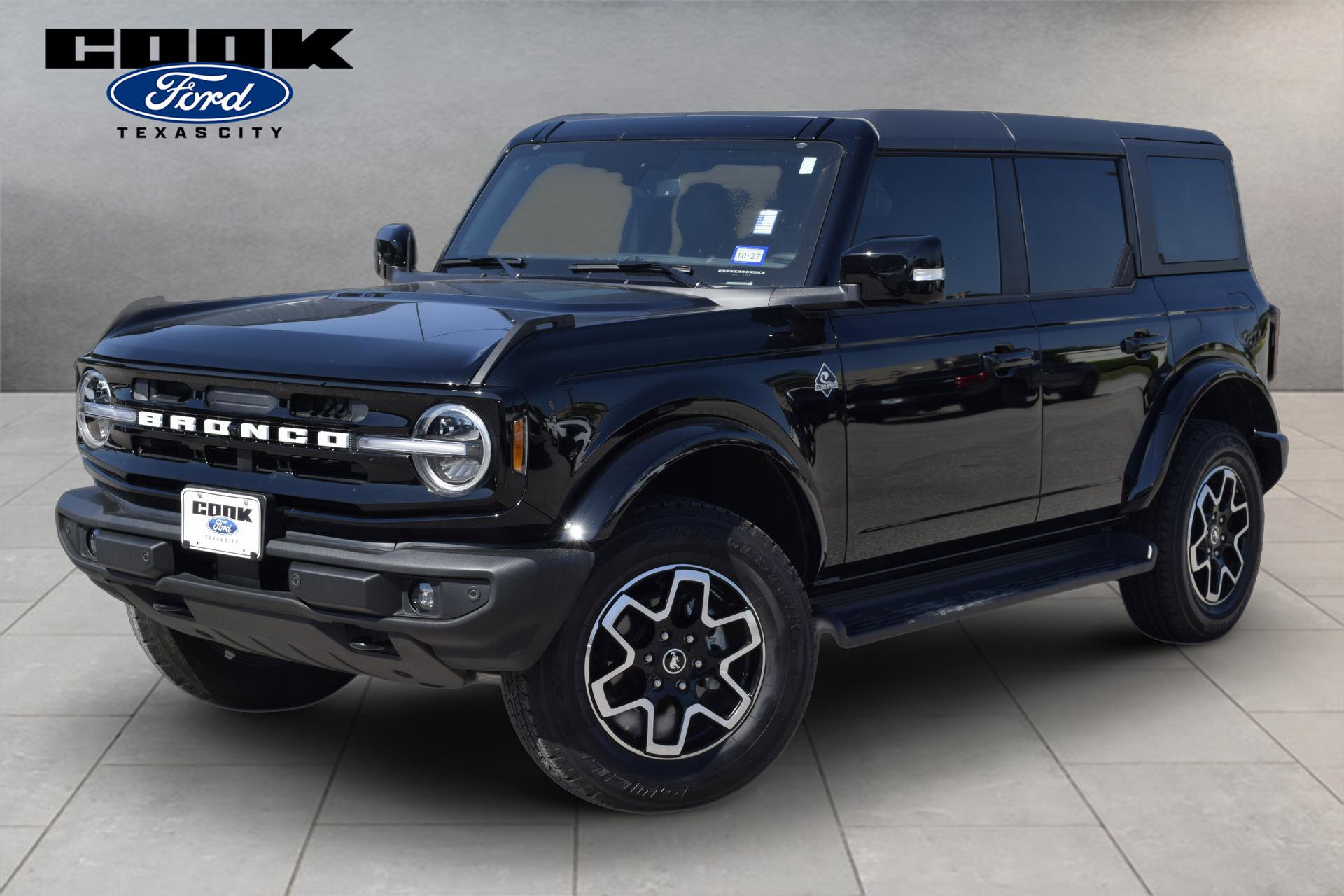 Certified 2025 Ford Bronco Outer Banks