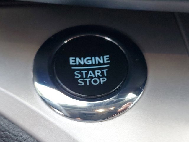 Certified 2023 Ford Explorer XLT w/ Equipment Group 202A image 30