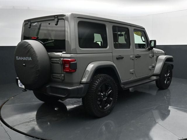 Used 2021 Jeep Wrangler Unlimited Sahara AWD/4WD image 9