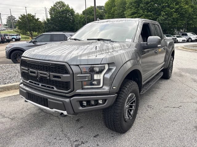 Certified 2020 Ford F150 Raptor w/ Equipment Group 802A Luxury AWD/4WD image 4