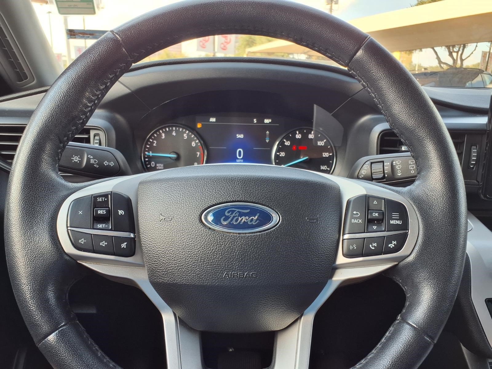 Certified 2024 Ford Explorer XLT RWD image 26
