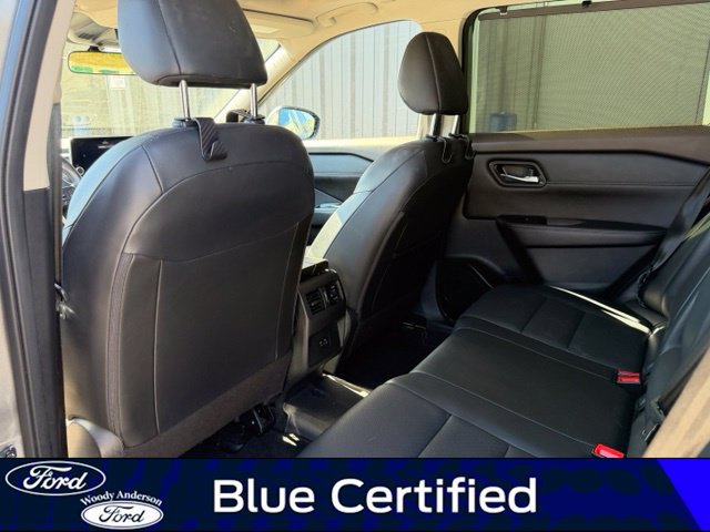 Used 2023 Nissan Rogue SV w/ SV Premium B Package AWD/4WD image 10