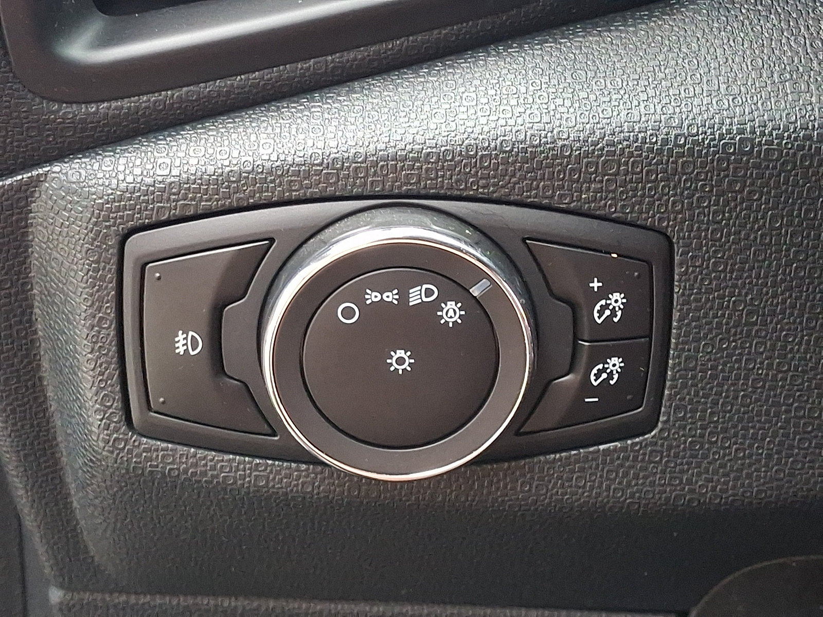 Certified 2020 Ford EcoSport SE w/ SE Convenience Package FWD image 26