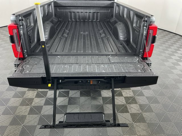 Certified 2024 Ford F350 Platinum AWD/4WD image 8