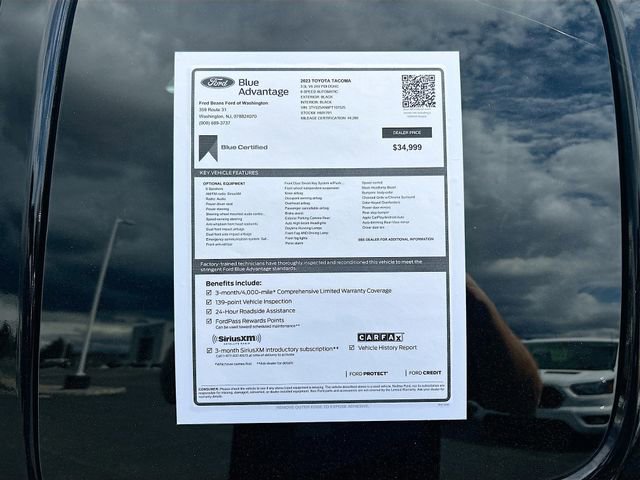 Used 2023 Toyota Tacoma SR5 AWD/4WD image 33