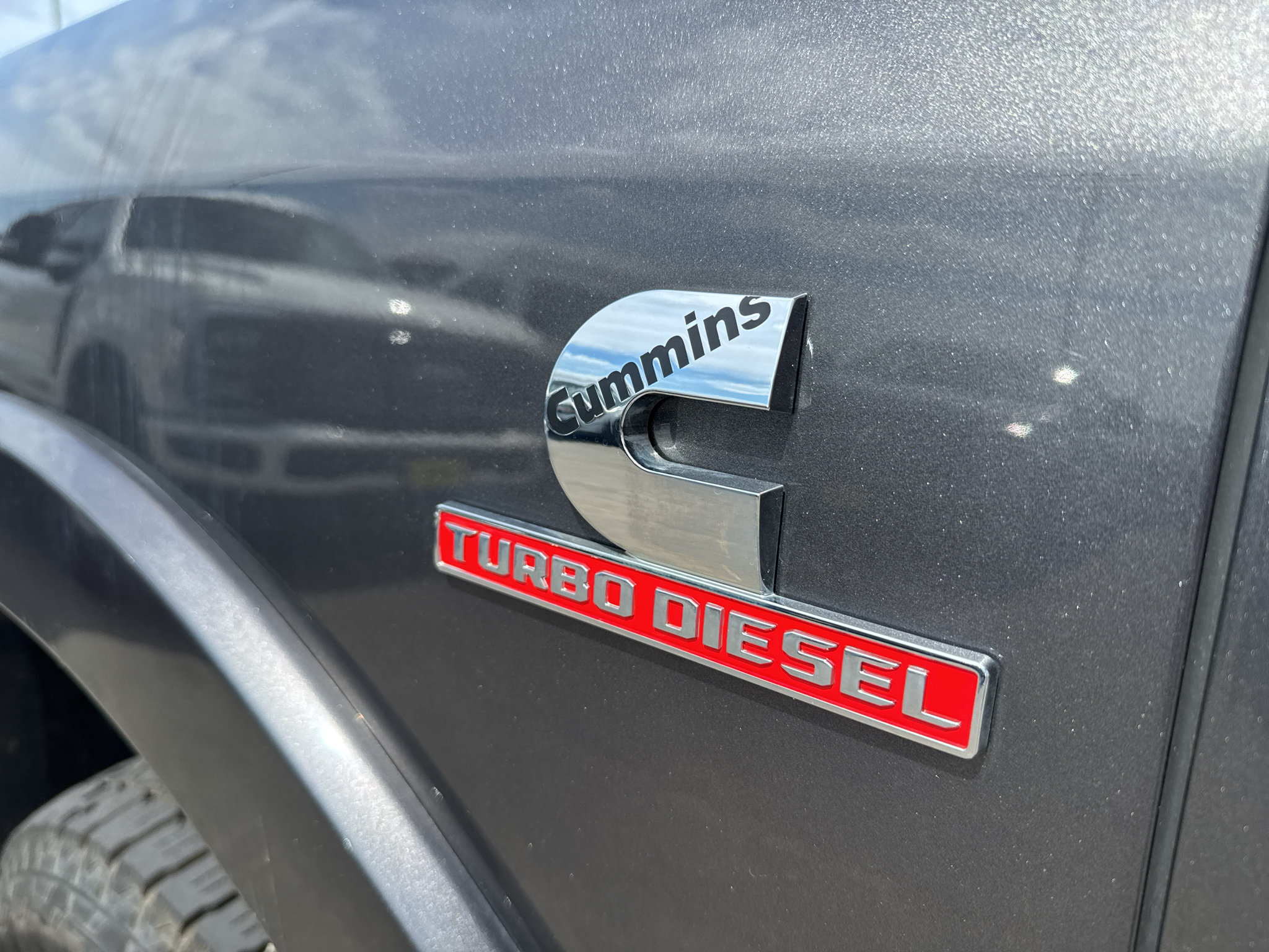 Used 2019 RAM 2500 Laramie AWD/4WD image 12