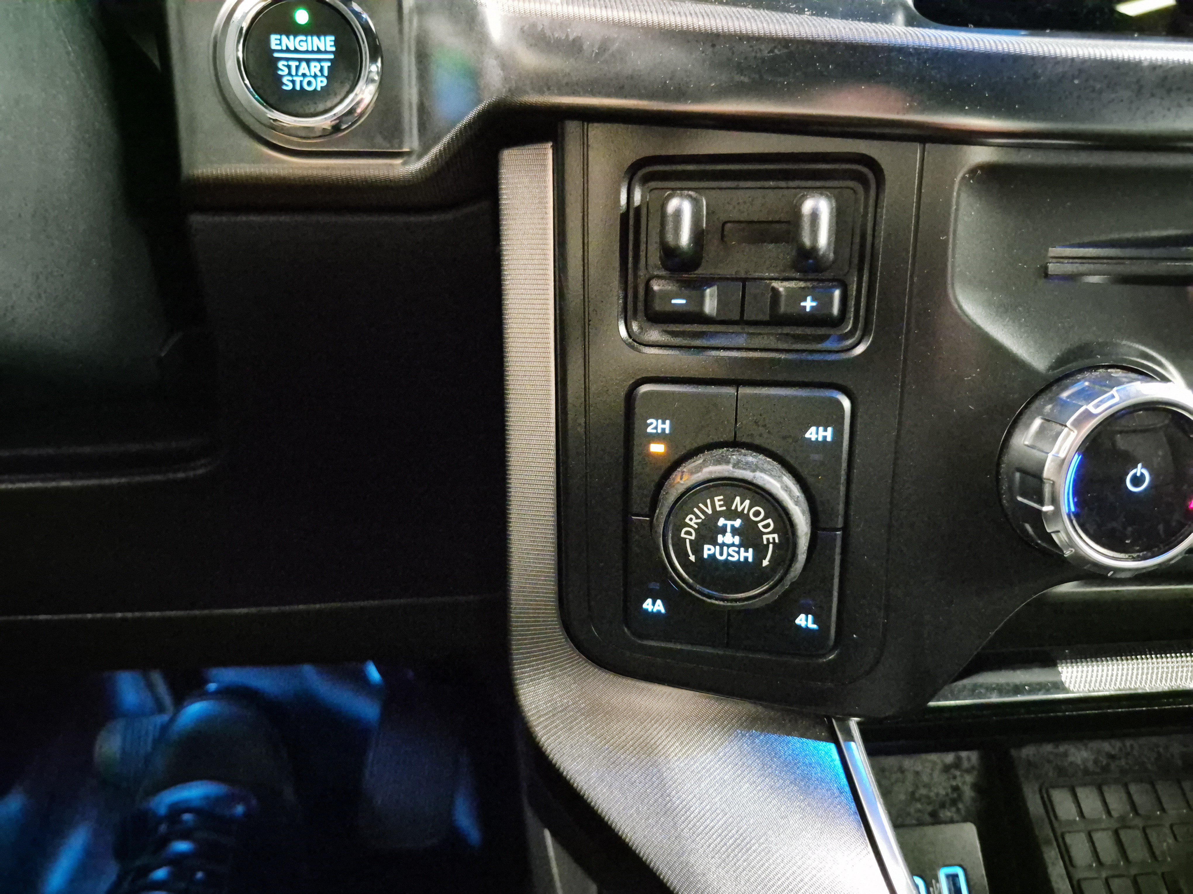 Certified 2022 Ford F150 Platinum AWD/4WD image 33