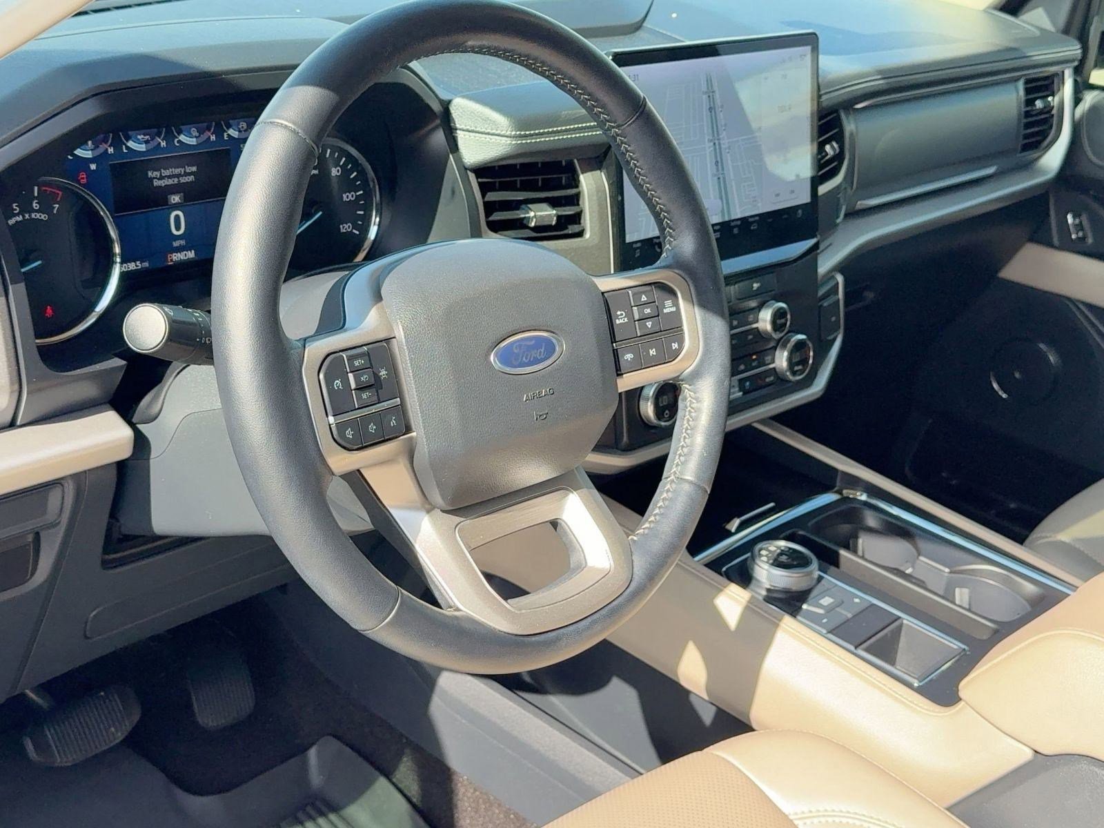 Certified 2022 Ford Expedition XLT image 4