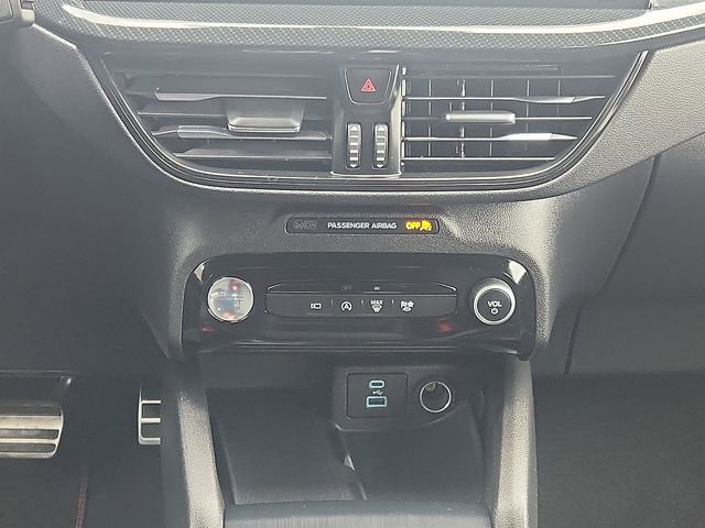 Certified 2023 Ford Escape ST-Line Select w/ Tech Pack #2 image 17