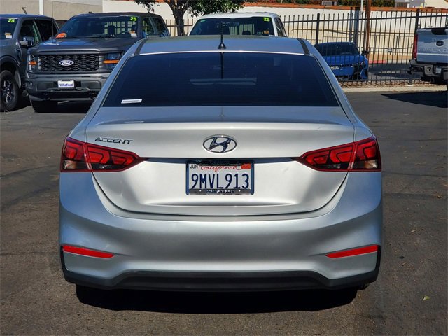 Used 2020 Hyundai Accent SE image 3