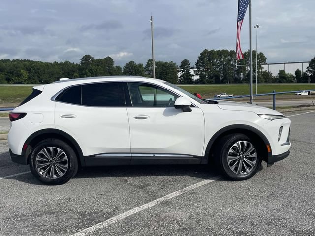 Used 2024 Buick Envision Preferred AWD/4WD image 2