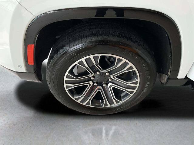 Used 2023 Jeep Wagoneer 4WD w/ Premium Group I image 33