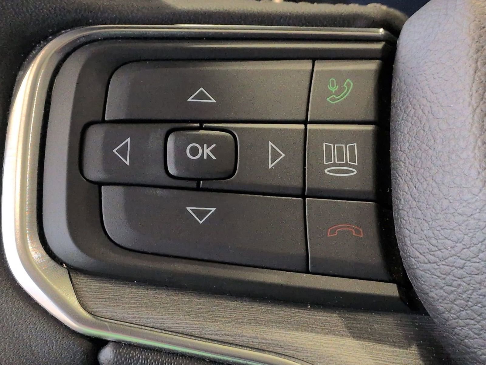 Used 2024 Jeep Wagoneer Series II image 31