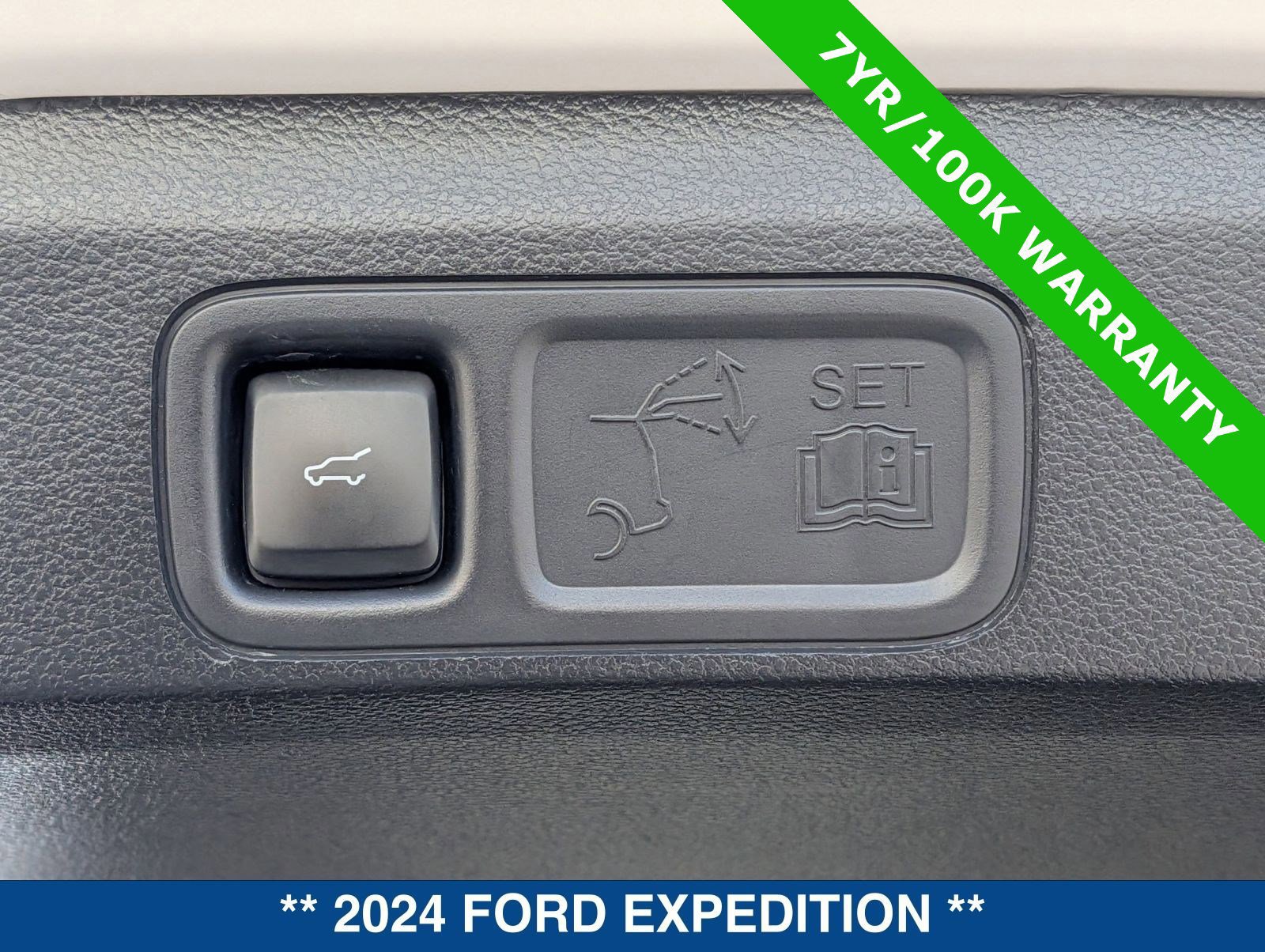 Certified 2024 Ford Expedition Limited image 14