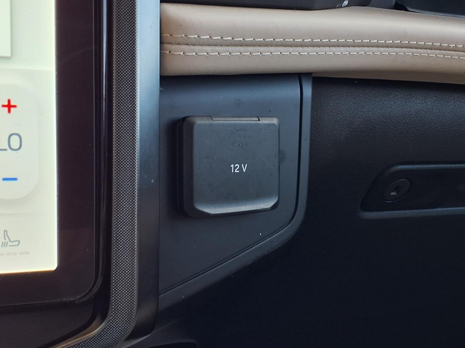 Certified 2023 Ford Expedition Platinum RWD image 26