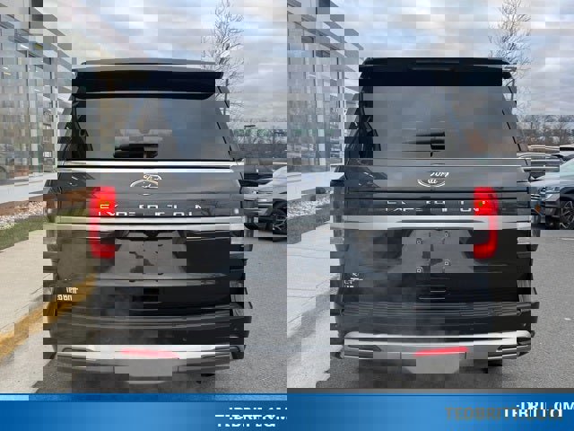 Certified 2022 Ford Expedition XLT image 4
