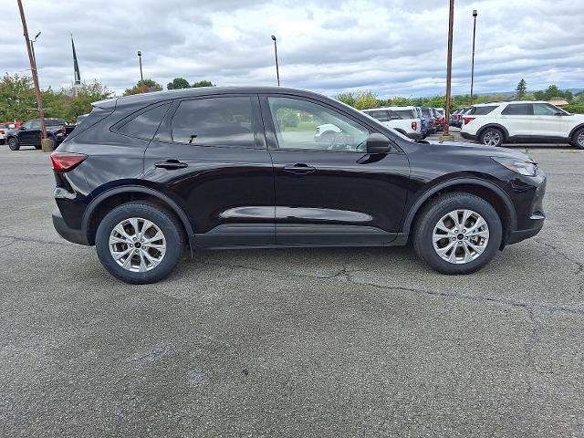 Certified 2025 Ford Escape Active AWD/4WD image 7