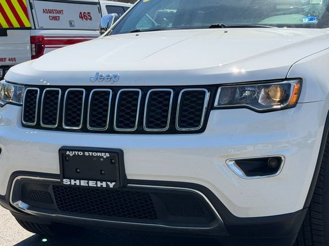 Used 2017 Jeep Grand Cherokee Limited AWD/4WD image 33