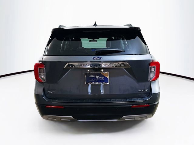 Certified 2023 Ford Explorer XLT w/ Equipment Group 202A image 4