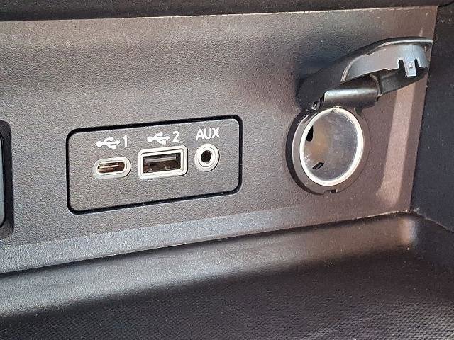 Used 2024 Nissan Sentra SV FWD image 24