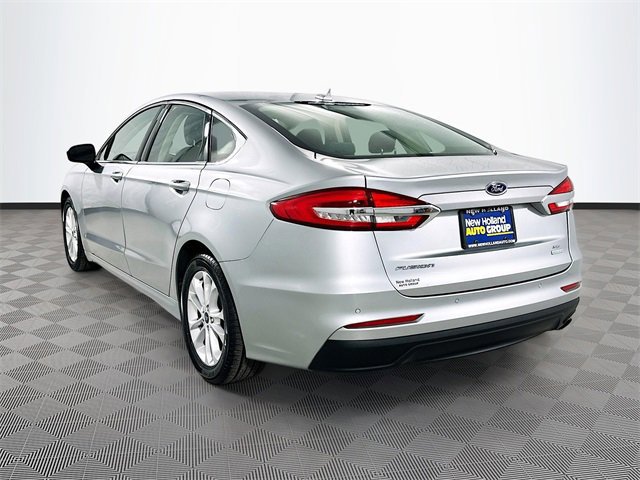 Certified 2020 Ford Fusion SE image 3