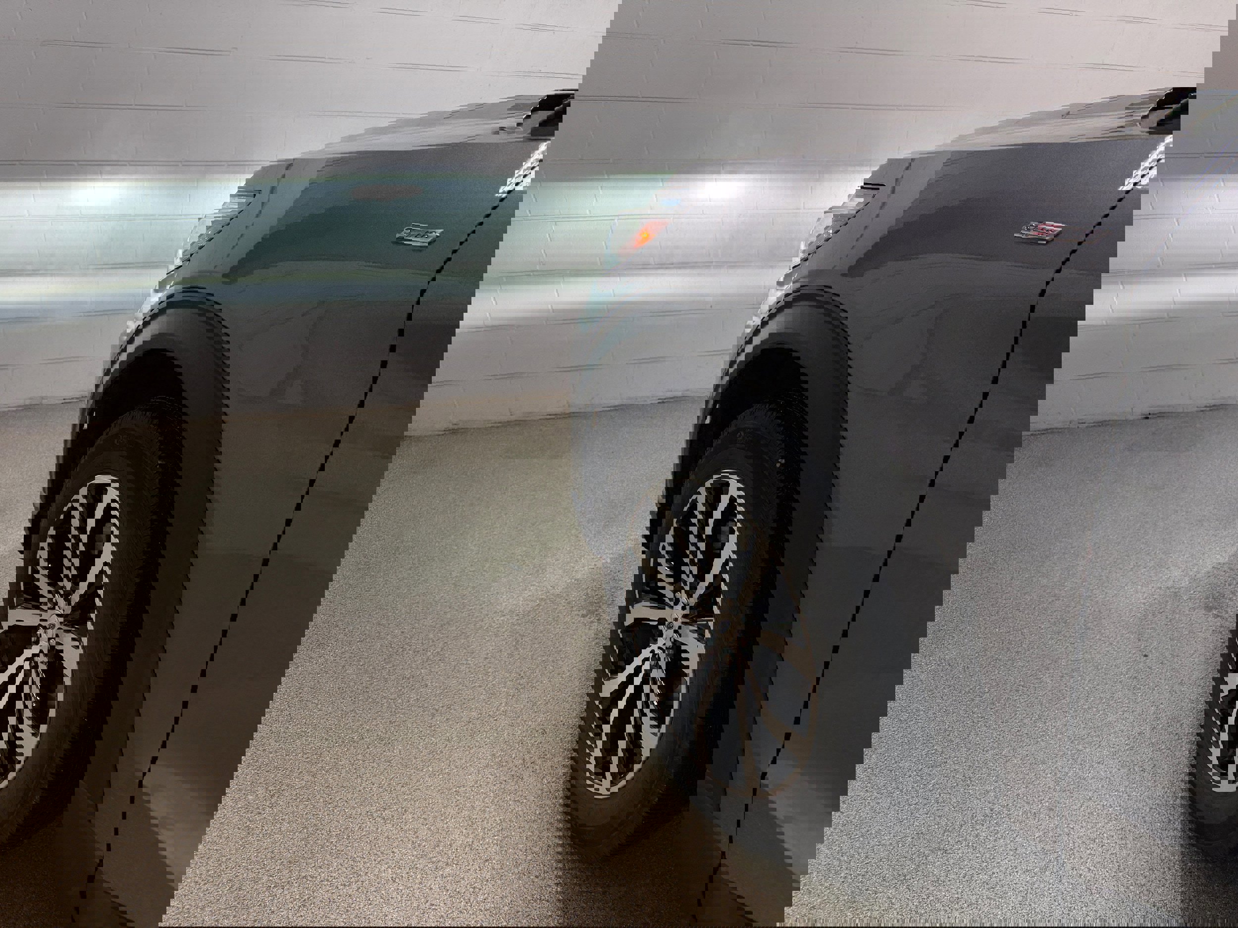 Certified 2025 Ford Explorer ST-Line image 32