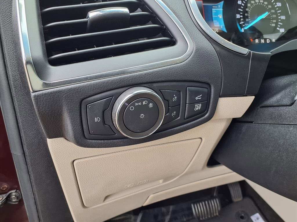 Certified 2020 Ford Edge Titanium image 21