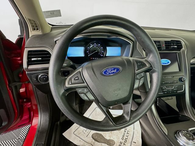 Certified 2020 Ford Fusion SE FWD image 16
