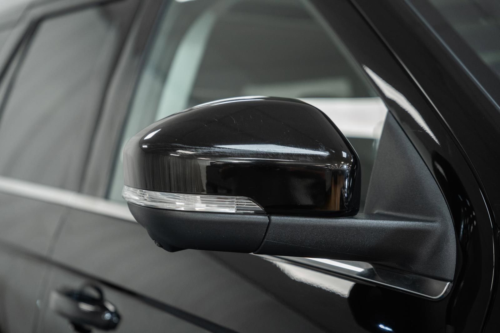 Certified 2025 Ford Expedition Max Platinum image 23