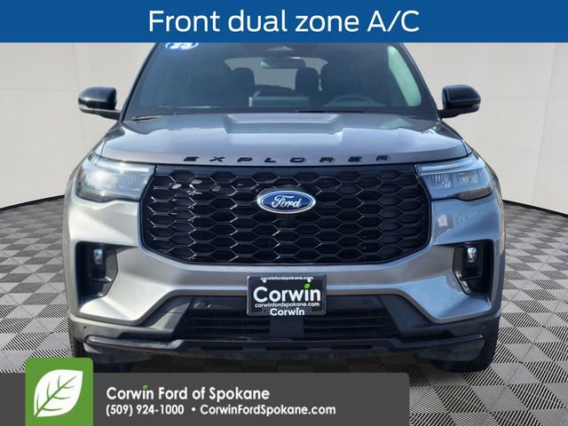 Certified 2025 Ford Explorer ST-Line image 7