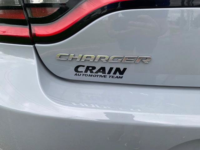 Used 2022 Dodge Charger SXT RWD image 9