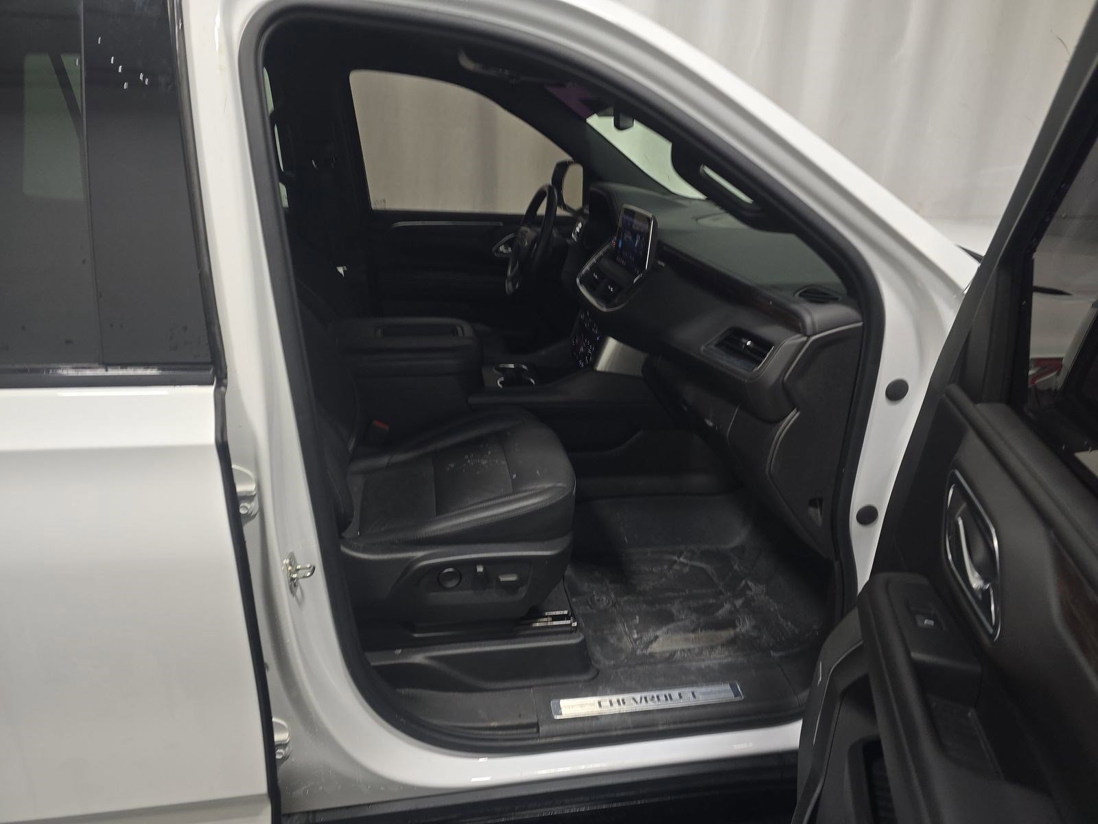 Used 2021 Chevrolet Tahoe Z71 image 8